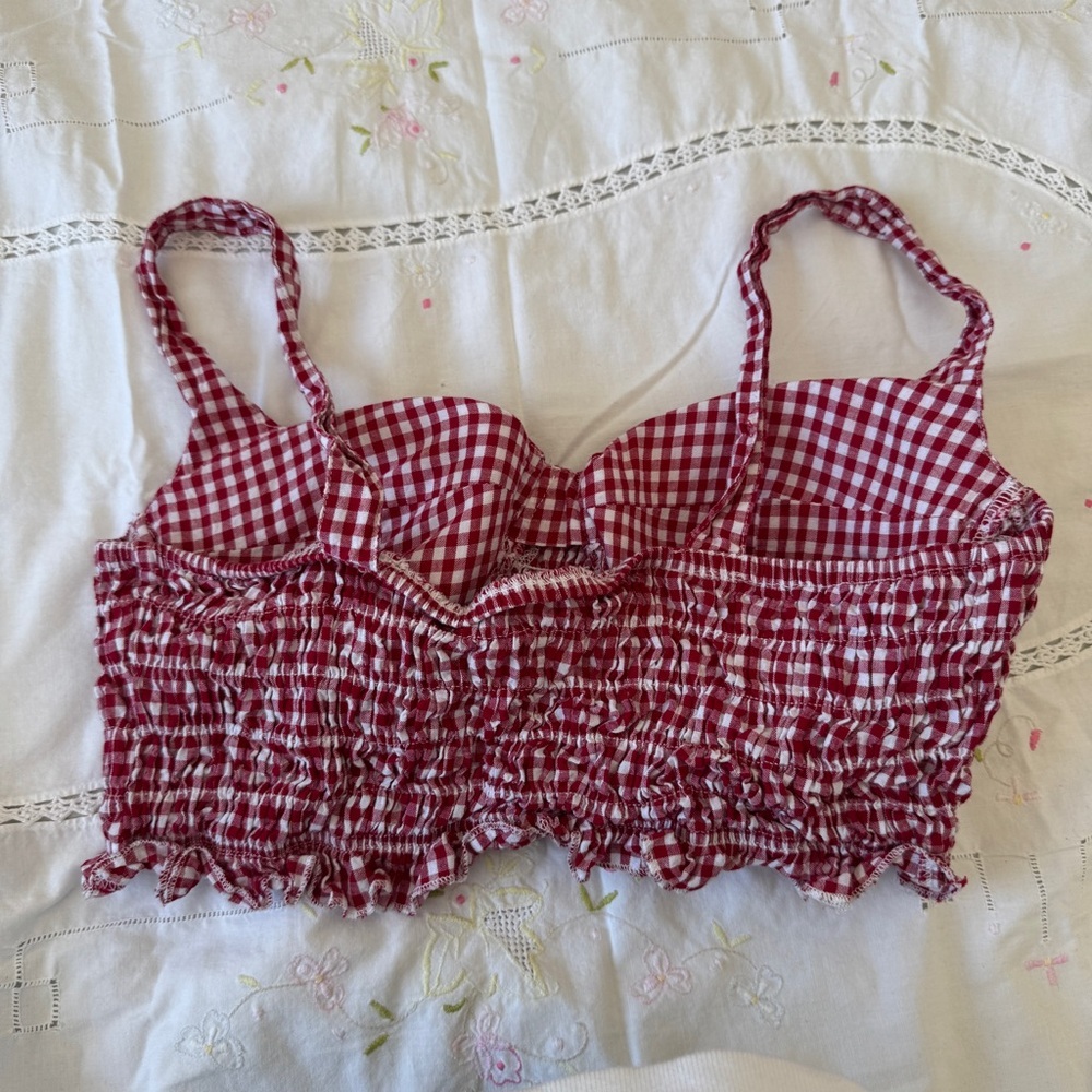 ⚠️❌SOLD⚠️❌Missguided Red Checkered Ruffle Top - Picture 5 of 7